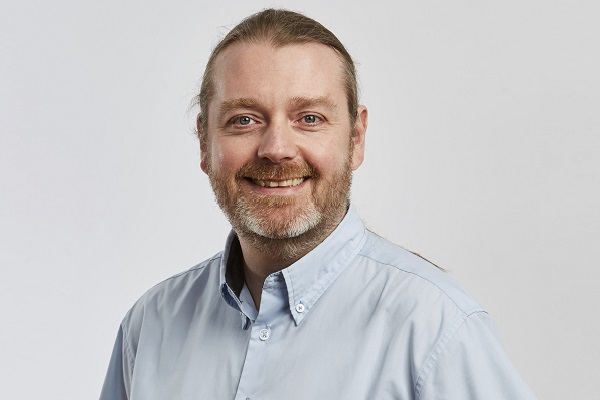 Få en snak med Martin Gregersen. Martin arbejder med implementering og optimering af IT-processer samt systemudvikling