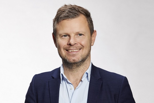 Få en snak med René Poulsen. René sidder som Økonomi- og forvaltningschef 