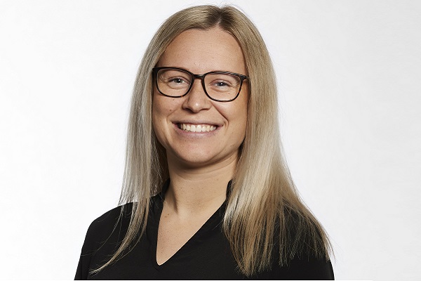 Få en snak med Shanna Thomsen. Shanna har styr på bogføring, lønadministration og regnskab