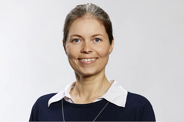 Tina fordyber sig i formidling via hjemmeside og emails.